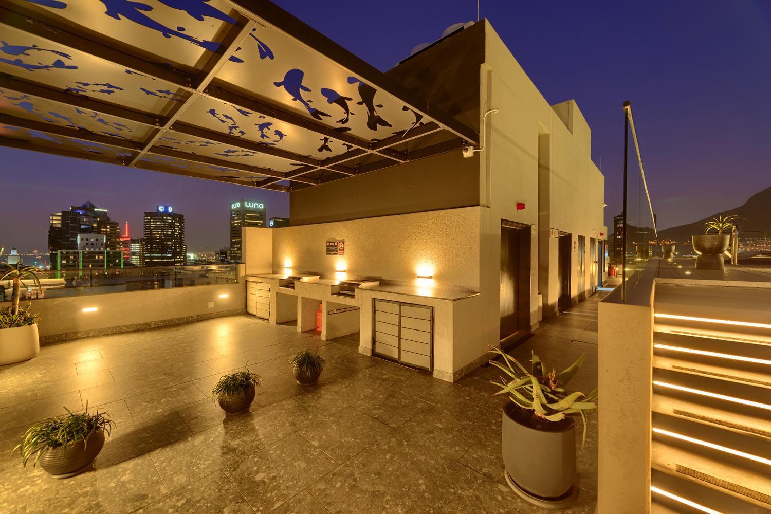 Urban Comfort At 1 Bed In City Centre With Pool Cape Town Dış mekan fotoğraf